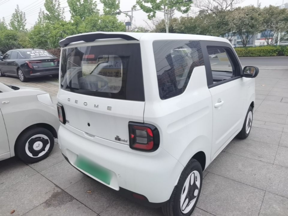 Geely Galaxy Panda 2025 210 km – Yuanqi Bear — снимка 6