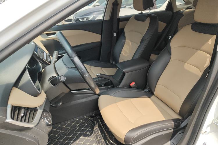 Used Chevrolet Monza 2022 320 Automatic Enjoyment Sunroof Version Left Front Seat