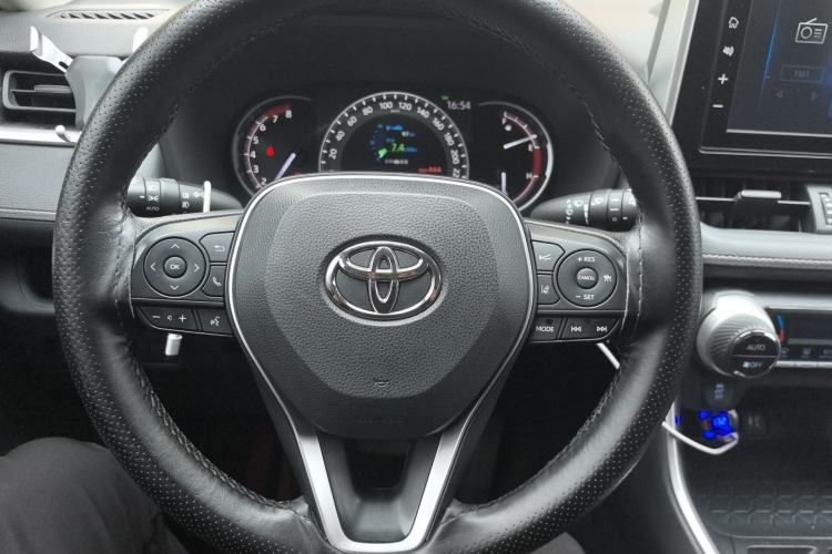 Used Toyota RAV4 2020 2.0L CVT Two-Wheel Drive Fashion Edition Steering Wheel