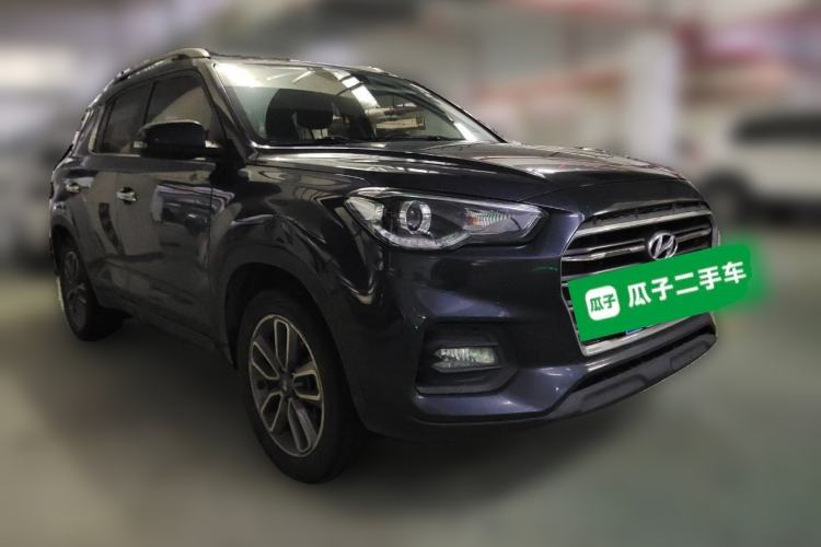 Used Hyundai ix35 2019 2.0L Automatic 2WD Zhiyong·Changxiang Edition China VI Standard Front Right 45 Deg