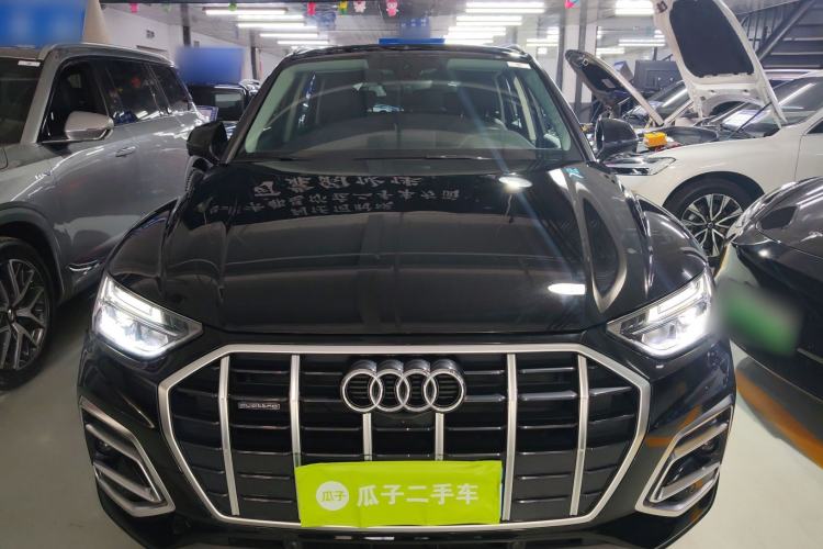 Used Audi Q5L 2022 40T Fashionable and Elegant Model
