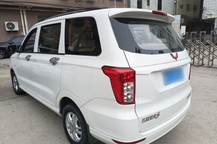 Used Wuling Hongguang 2018 1.5L S Standard Version L2B
