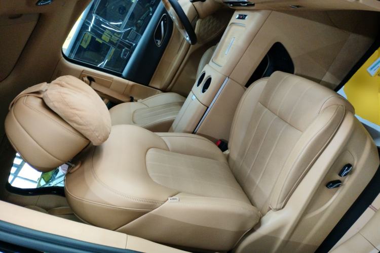 Used VOYAH Dream 2025 PHEV Four-Wheel Drive Excellence Kunpeng Edition