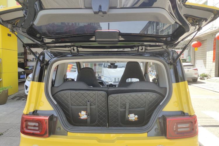 Used Wuling Hongguang MINIEV 2022 Macaron Premium Model – Lithium Iron Phosphate Trunk