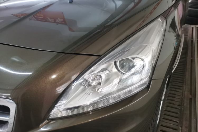 Used Peugeot 3008 2015 1.6THP Automatic Classic Edition
