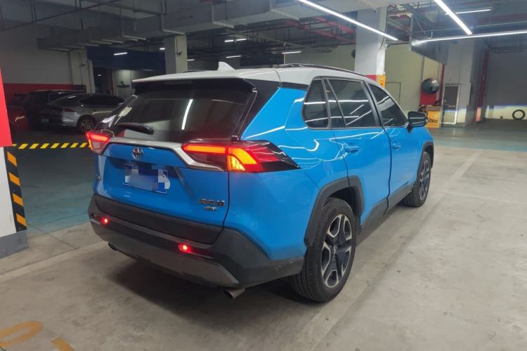 Used Toyota RAV4 2020 2.0L CVT Four-Wheel Drive Prestige Edition
