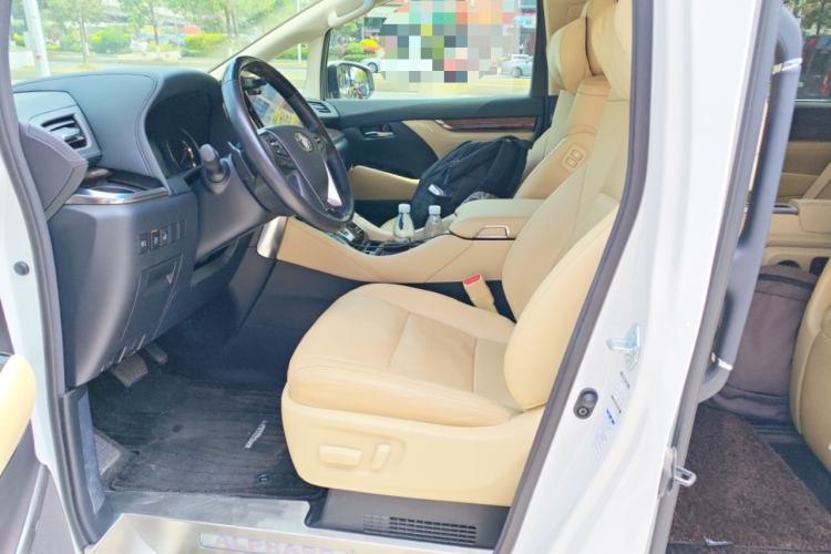 Used Toyota Alphard 2021 Dual-Engine 2.5L Luxury Edition