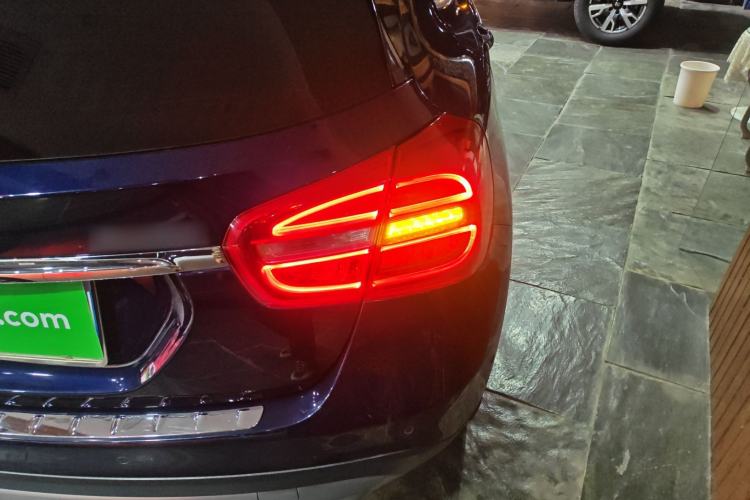 Used Mercedes-Benz GLA 2016 GLA 220 4MATIC Fashion Edition Right Rear Taillight