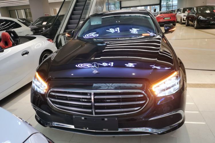 Used Mercedes-Benz E-Class 2022 Second Facelift E 300 L Luxury Edition
