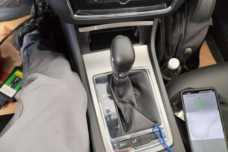 Used Roewe i6 2020 PLUS 1.6L CVT 4G Connected Glory Flagship Edition
