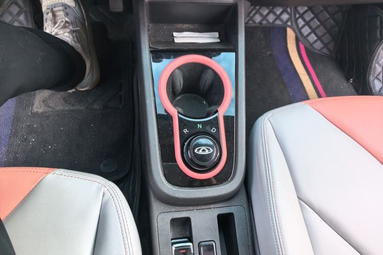 Used Chery Little Ant 2023 301km Cherished Edition Lithium Iron Phosphate Gear Lever