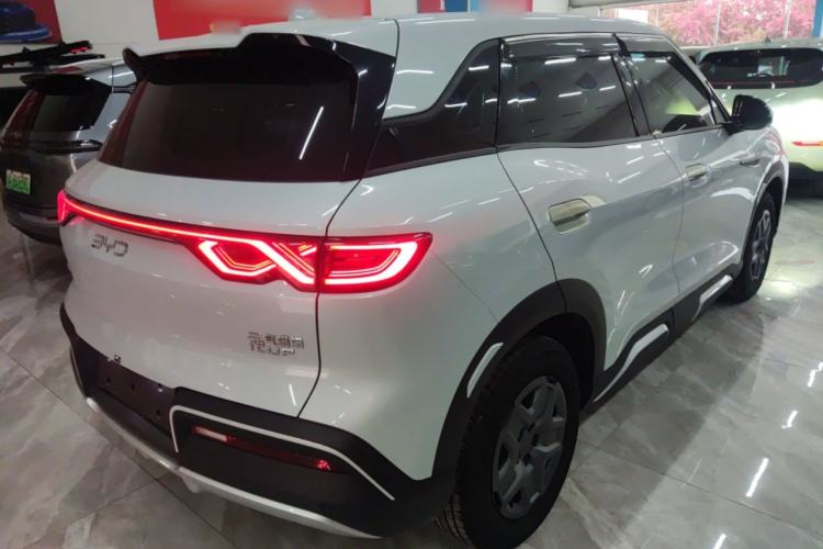 Used BYD Yuan UP 2024 401 km Active Version Rear Right 45 Deg