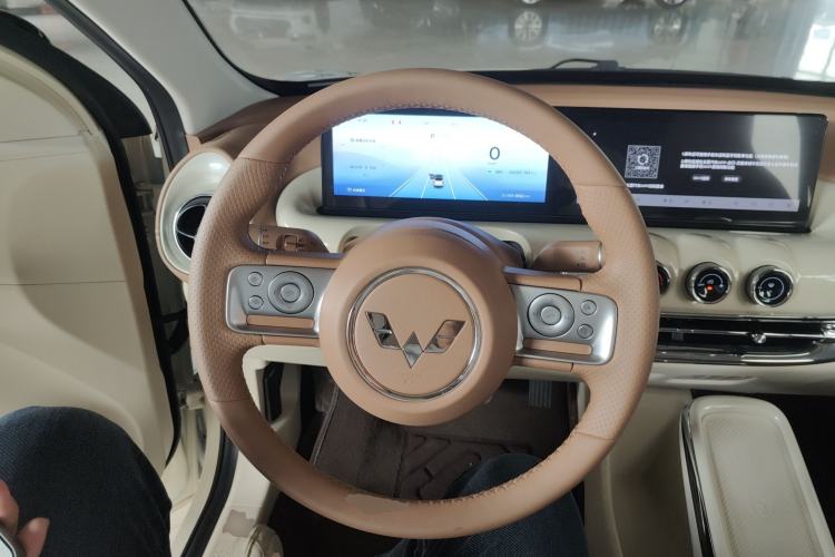 Used Wuling Bingo 2025 333 km Lingxi Deluxe Edition Steering Wheel