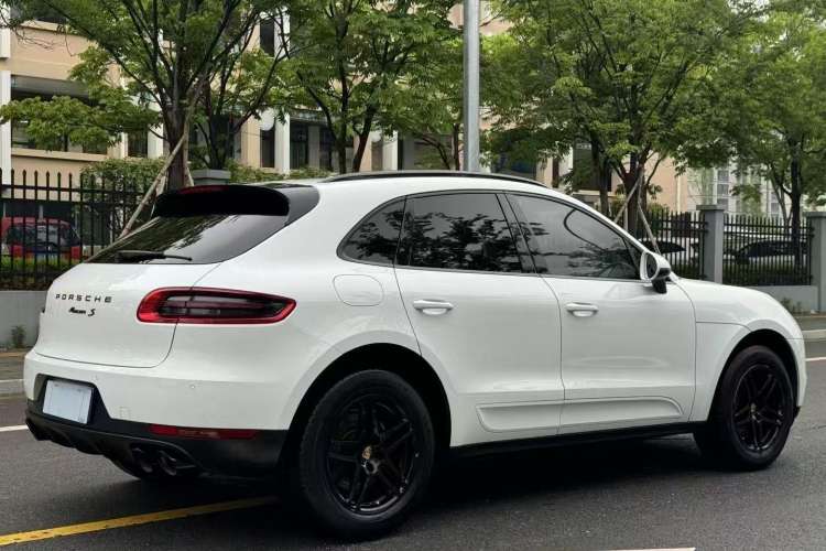 Used Porsche Macan 2017 Macan 2.0T