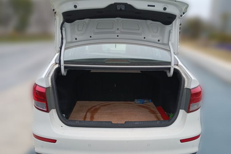 Used Kia K2 2015 Sedan 1.4L Automatic GLS