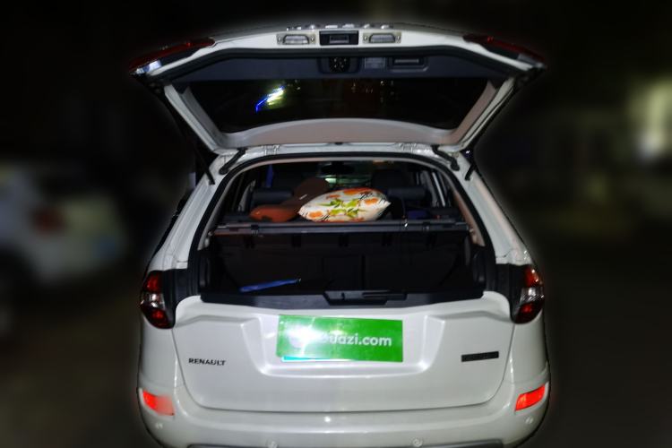 Used Renault Koleos 2012 2.5L Two-Wheel Drive Luxury Navigation Edition
