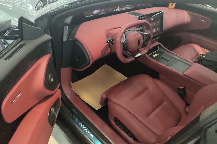 Used Avatr 12 2025 Year Updated Ultra Extended-Range Version Driver Seat