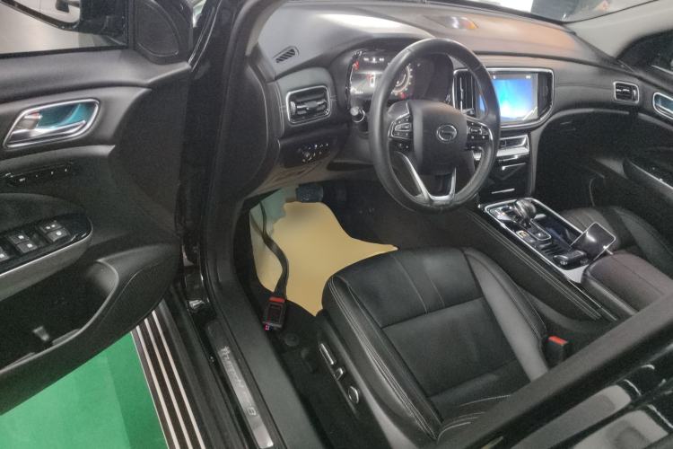 Used GAC Trumpchi GS8 2020 390T Two-Wheel Drive Luxury Smart Connectivity Version (7 Seats)