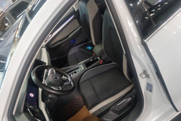 Used Volkswagen Golf 2023 Facelift 280TSI DSG Pro Left Front Seat