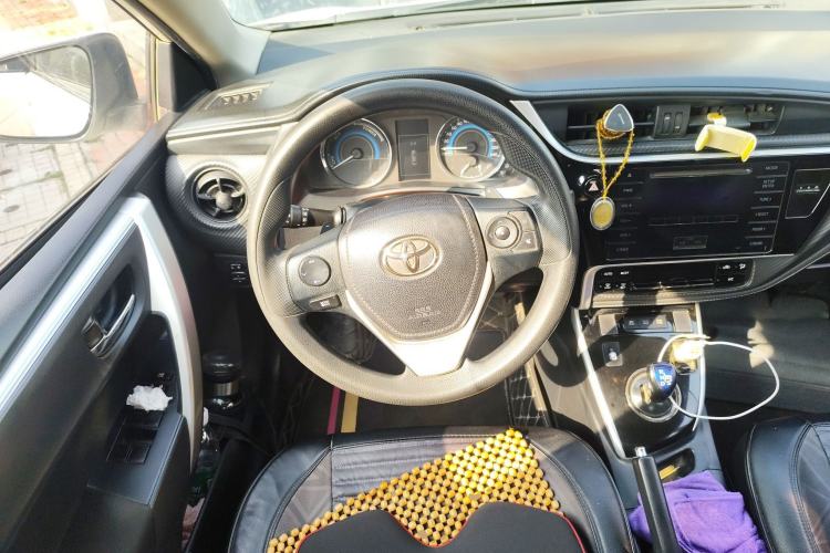 Used Toyota Levin 2017 Revised Dual-Engine 1.8H GS E-CVT Elite Sunroof Version China V Standard