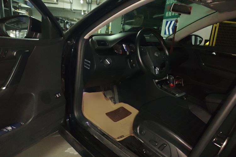 Used Volkswagen Magotan 2012 Revised 1.8TSI Luxury Version
