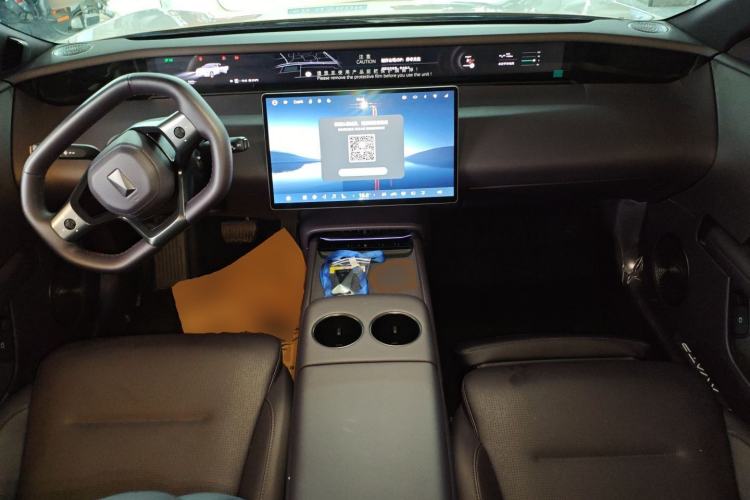 Used Avatr 06 2025 Ultra Pure Electric Edition Center Console