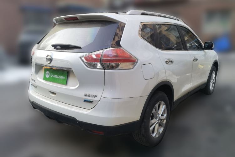Used Nissan X-Trail 2014 2.5L CVT Luxury Edition 4WD
