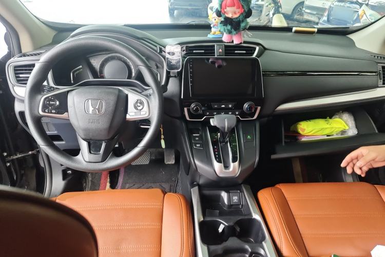 Used Honda CR-V 2019 Brilliant Edition 240TURBO CVT 2WD Comfort Version China VI Emission Standard Center Console