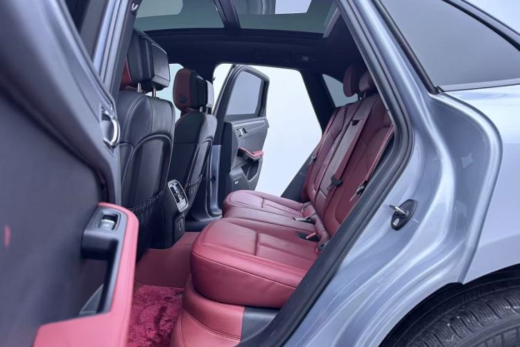 Used Porsche Macan 2022 Macan 2.0T Interior 9