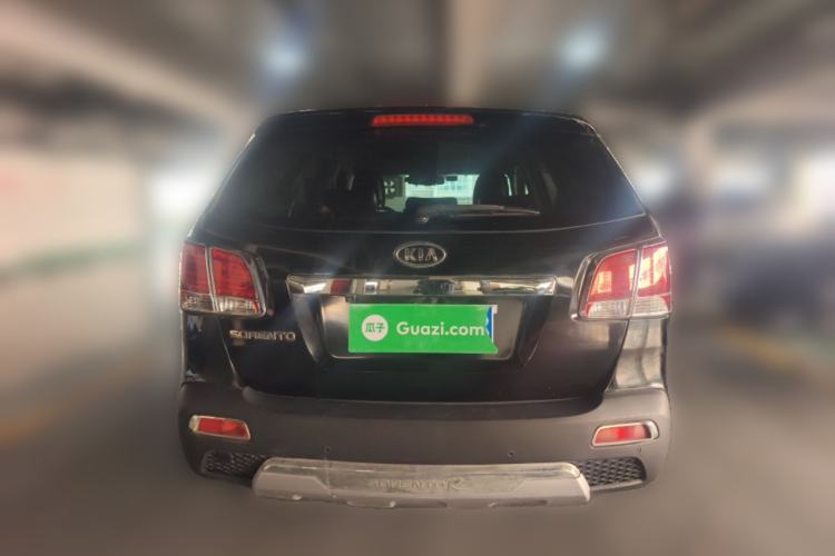 Used Kia Sorento 2012 2.4L Gasoline Luxury Edition Rear
