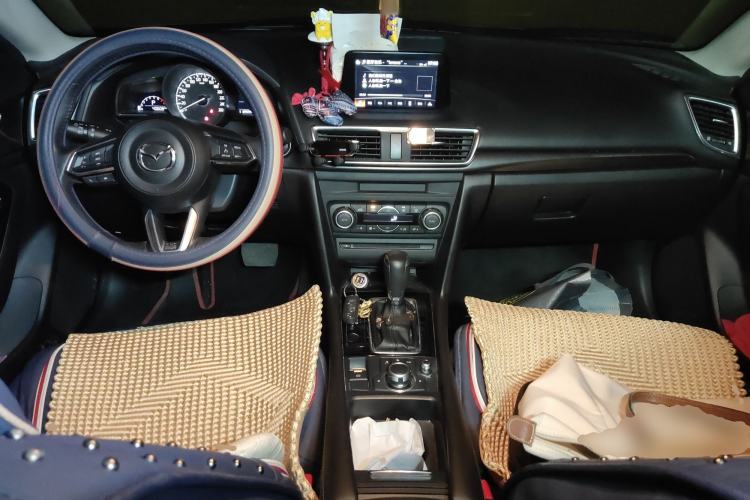 Used Mazda Mazda 3 Axela 2017 Sedan 2.0L Automatic Prestige Model China V Standard