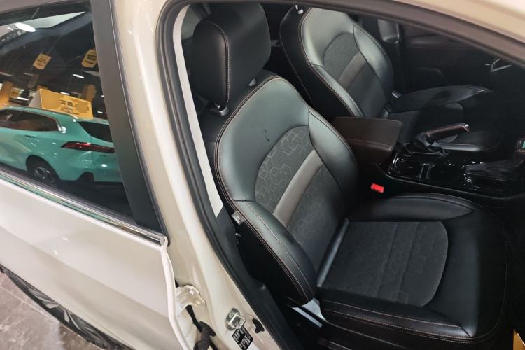 Used GAC Trumpchi GS3 2019 235T Automatic Elite Edition Right Front Seat