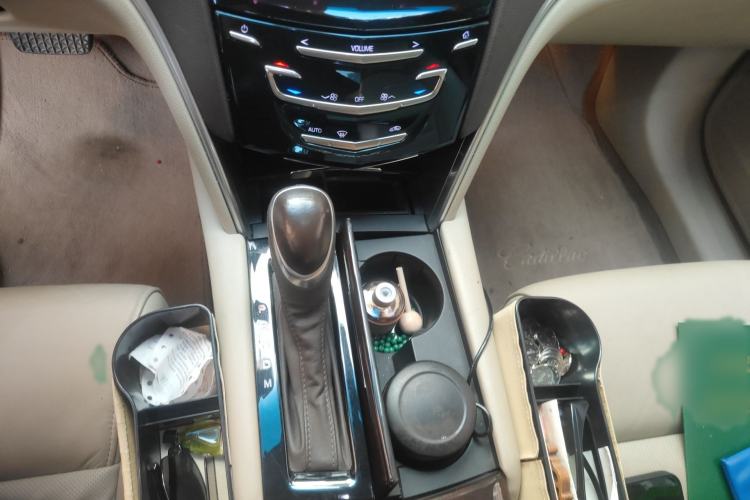 Used Cadillac XTS 2014 28T Comfort Version