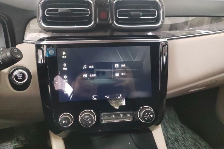 Used Lynk & Co 02 2018 1.5T DCT Two-Wheel Drive Zhaoban China V Standard
