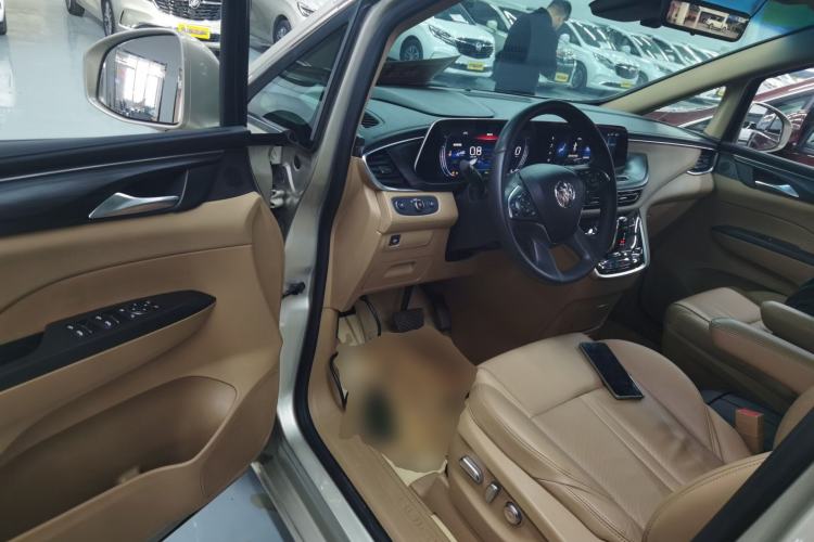 Used Buick GL8 2021 ES Landtrek 653T Luxury Model
