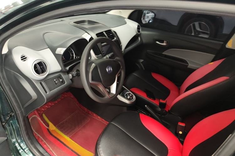 Used CHANGAN Benni E-Star 2021 National Edition Xin Yue Version Lithium Iron Phosphate (31.18 kWh)
