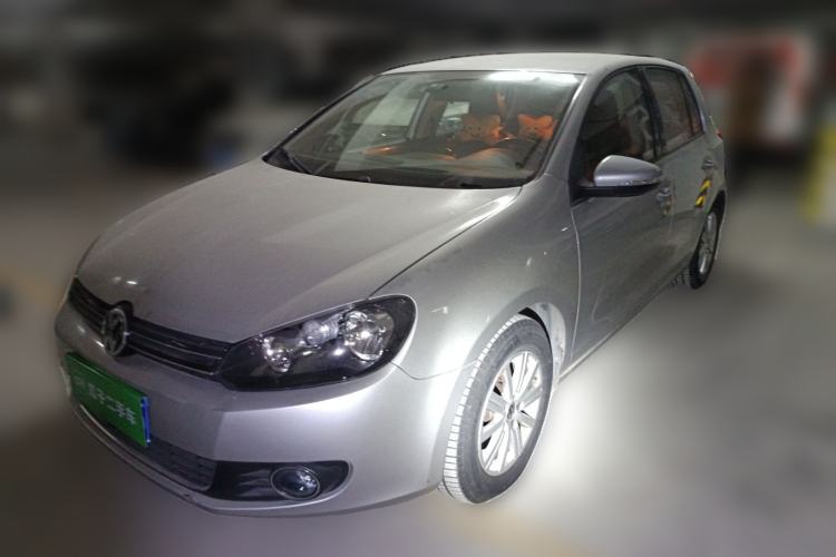 Used Volkswagen Golf 2012 1.6L Automatic Fashion Model