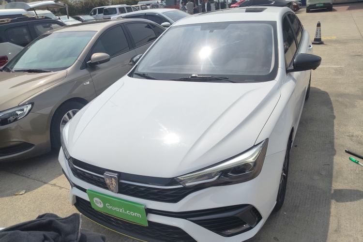 Used Roewe i5 2021 1.5L CVT Diamond Edition
