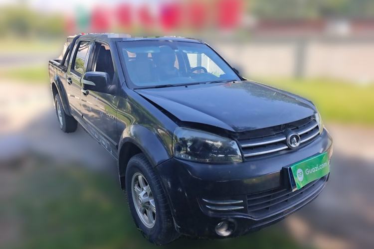 Used Great Wall Wingle 5 2013 2.0T European Version Two-Wheel Drive Elite Edition 6MT Big Double Cab GW4D20B
