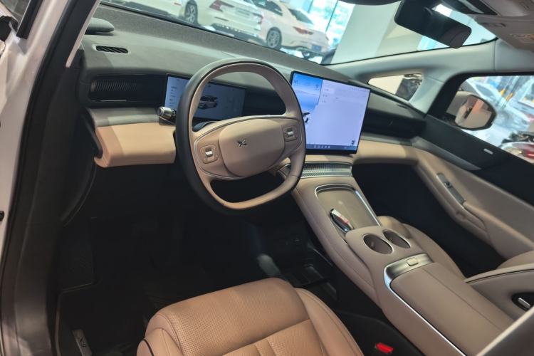 Used XPeng X9 2024 610 Long-Range Pro