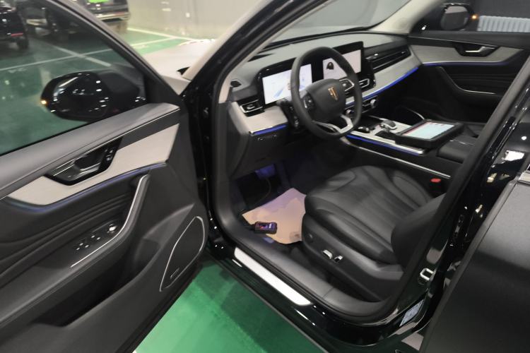 Used Hongqi HS5 2025 2.0T Two-Wheel Drive Flagship Pro Edition