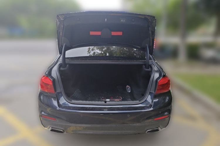 Used BMW 5 Series 2018 Restyled 530Li Luxury Edition M Sport Package