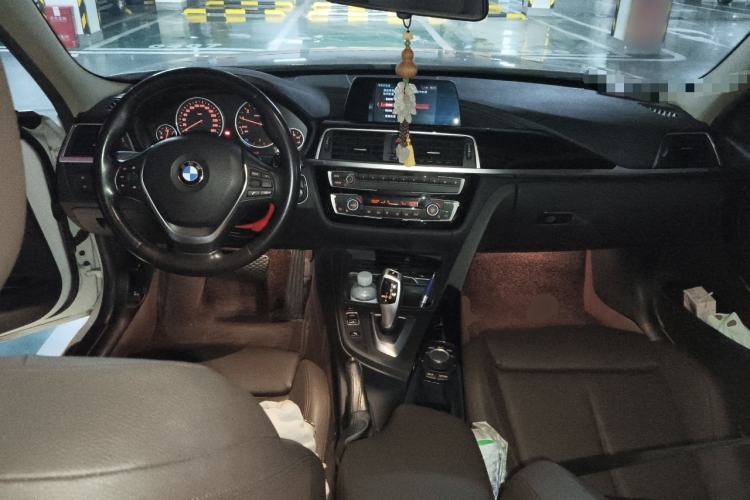 Used BMW 3 Series 2018 320Li Fashion Model
