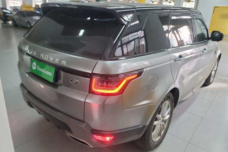 Used Land Rover Range Rover Sport 2020 3.0 L6 SE