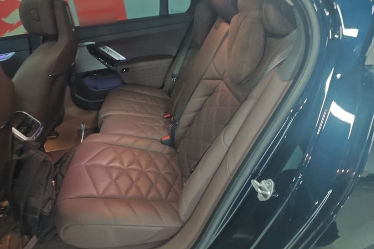 Used BMW i7 2023 eDrive50L Leading M Sport Package