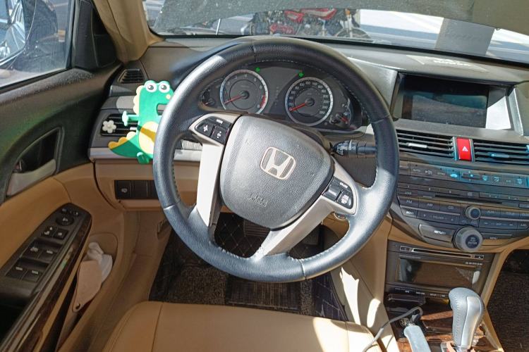 Used Honda Accord 2009 2.4L LX
