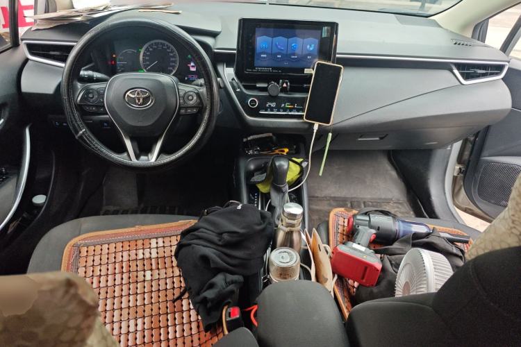 Used Toyota Corolla 2021 Dual-Engine 1.8L E-CVT Pioneer Edition Center Console