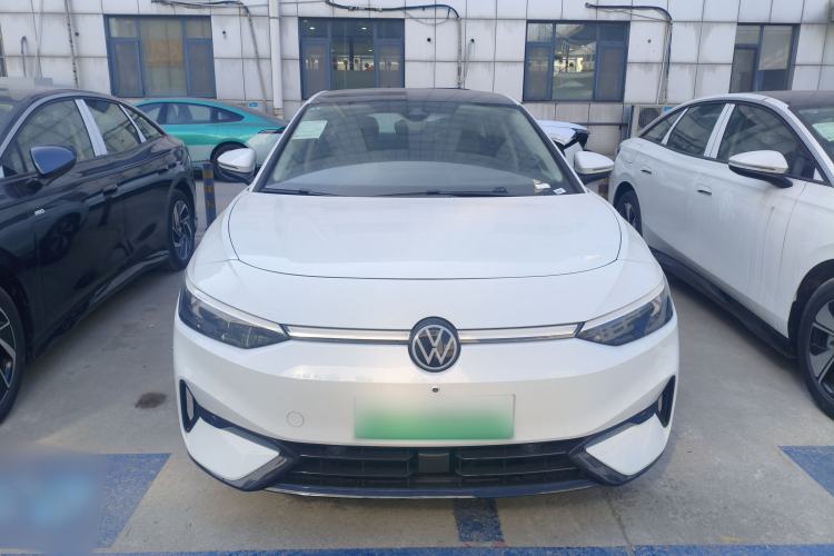 Used Volkswagen ID.7 VIZZION 2024 AIR model
