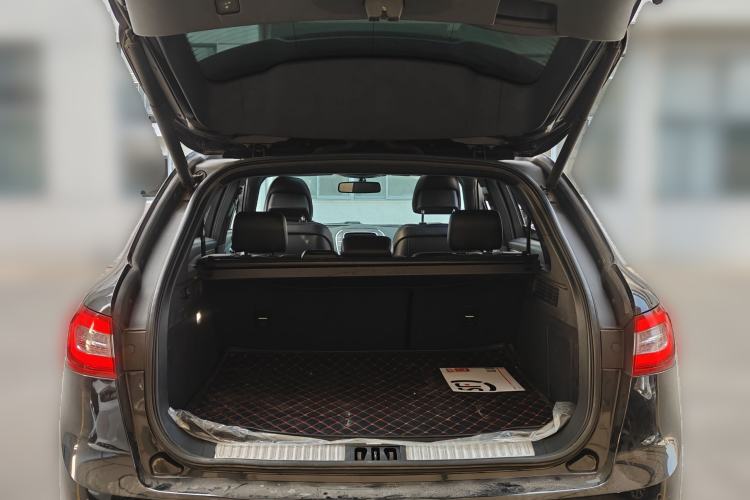 Used Lincoln MKX 2017 2.0T Two-Wheel Drive Deluxe Edition Trunk