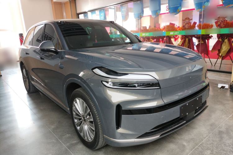 Used ONVO Luxeed L90 2025 Model—Ultra Six-Seater Version